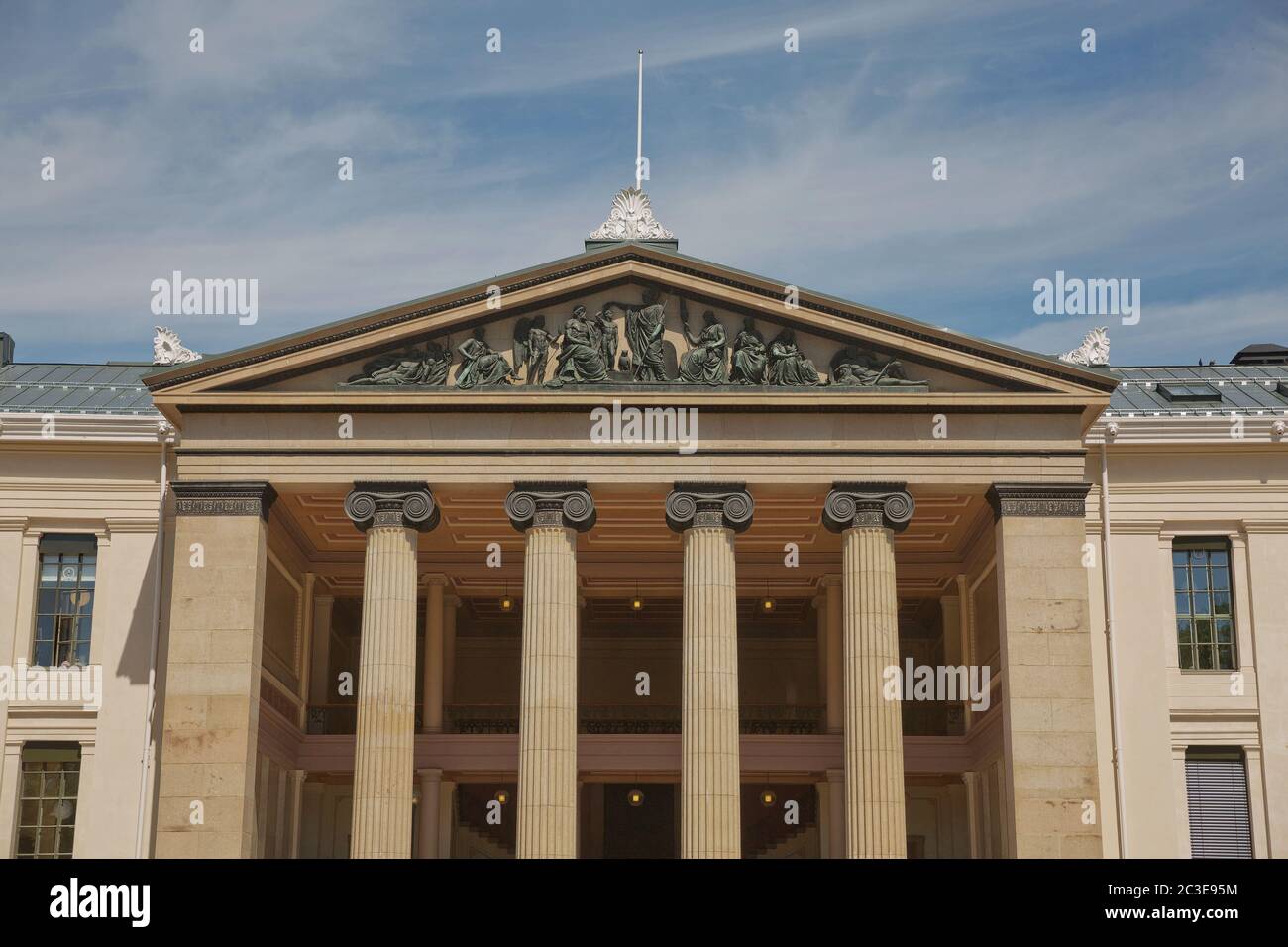 Dettaglio dell'Università di Oslo in Norvegia. Campus centrale, Facoltà di giurisprudenza su Karl Foto Stock
