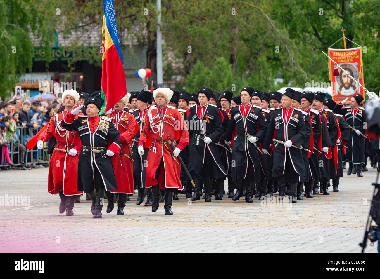 Anapa, Russia - 9 maggio 2019: Cosacchi alla parata del giorno della Vittoria del 9 maggio in Anapa Russia Foto Stock