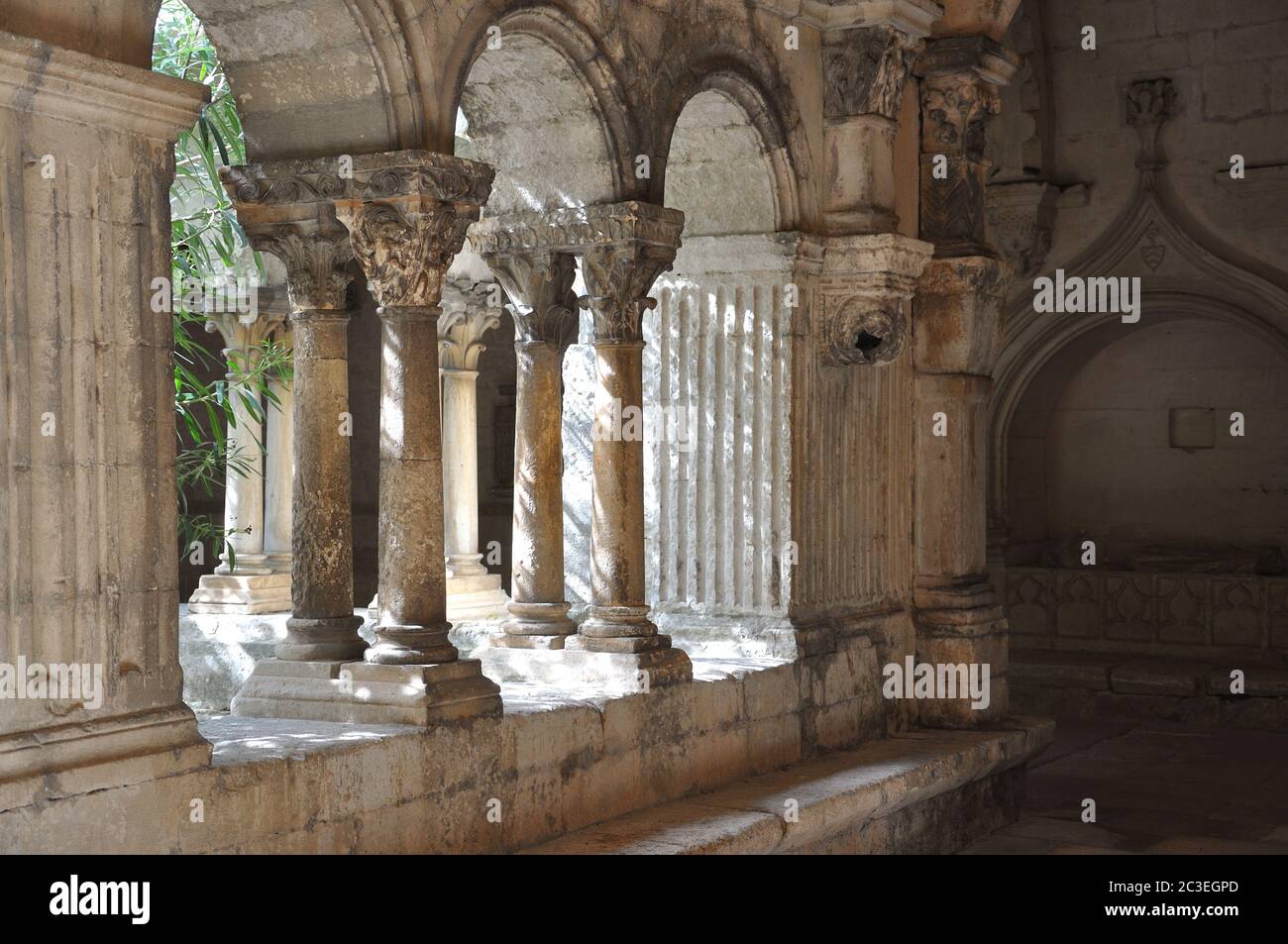 Ritiro spirituale e riflessione nell'abbazia, Francia Foto Stock