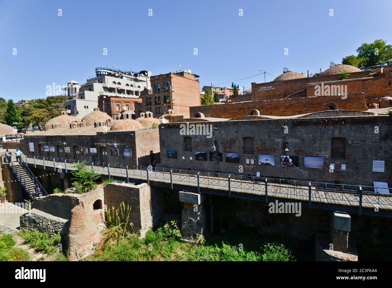 Tbilisi: Hammam e bagni turchi nel quartiere Abanotubani della città vecchia, Repubblica di Georgia Foto Stock