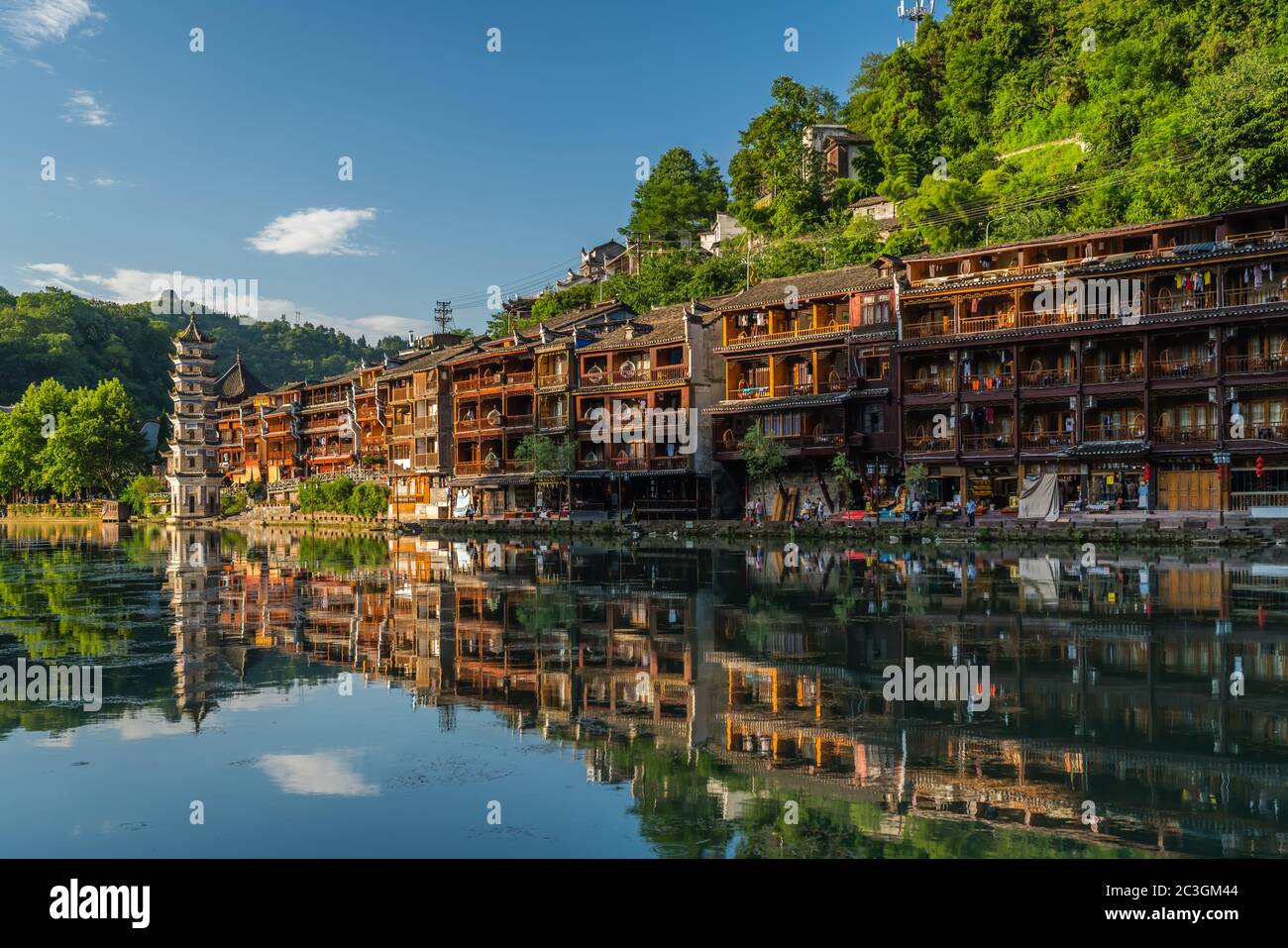 Fenghuang Wanming Pagoda Tower nella Città Vecchia Foto Stock