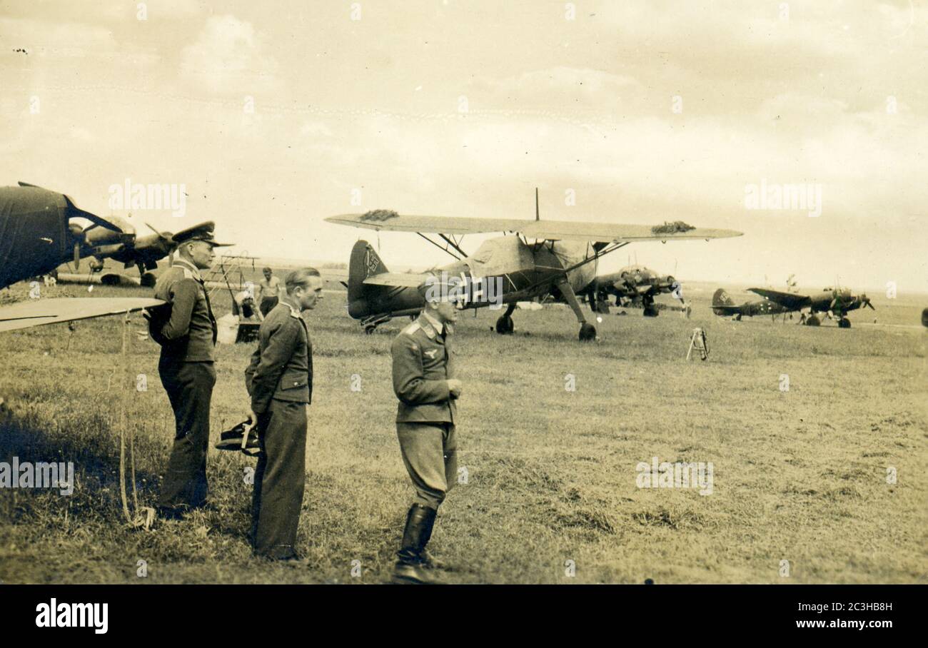 Seconda guerra mondiale / seconda guerra mondiale - aereo tedesco da ricognizione Henschel HS 126 , guerra aerea, Sirník Slovacchia Foto Stock