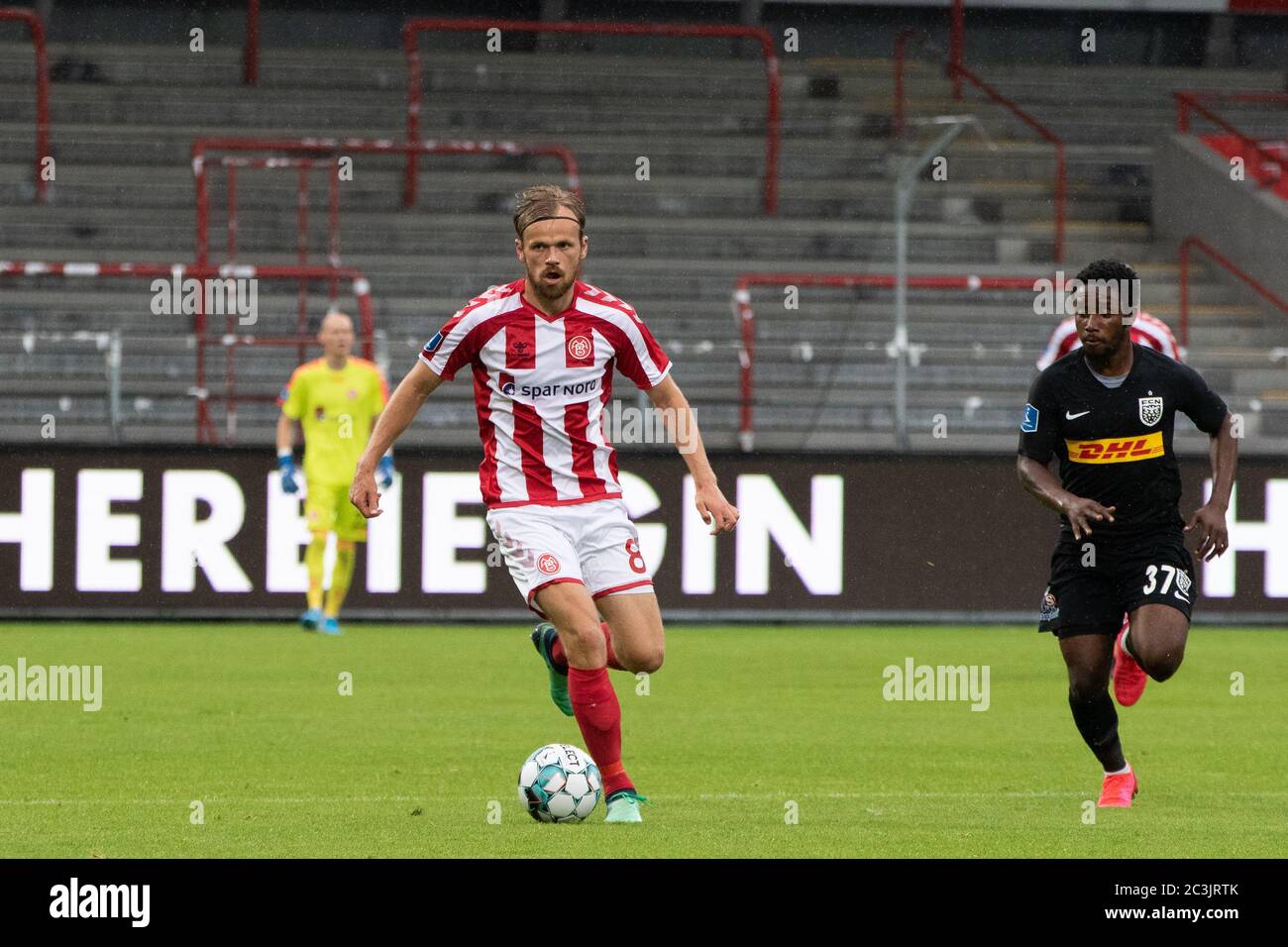 Aalborg, Danimarca. 20 Giugno 2020. Iver Fossum (8) di Aalborg visto durante la partita 3F Superliga tra AAB e FC Nordsjaelland all'Aalborg Portland Park di Aalborg. (Photo Credit: Gonzales Photo/Alamy Live News Foto Stock