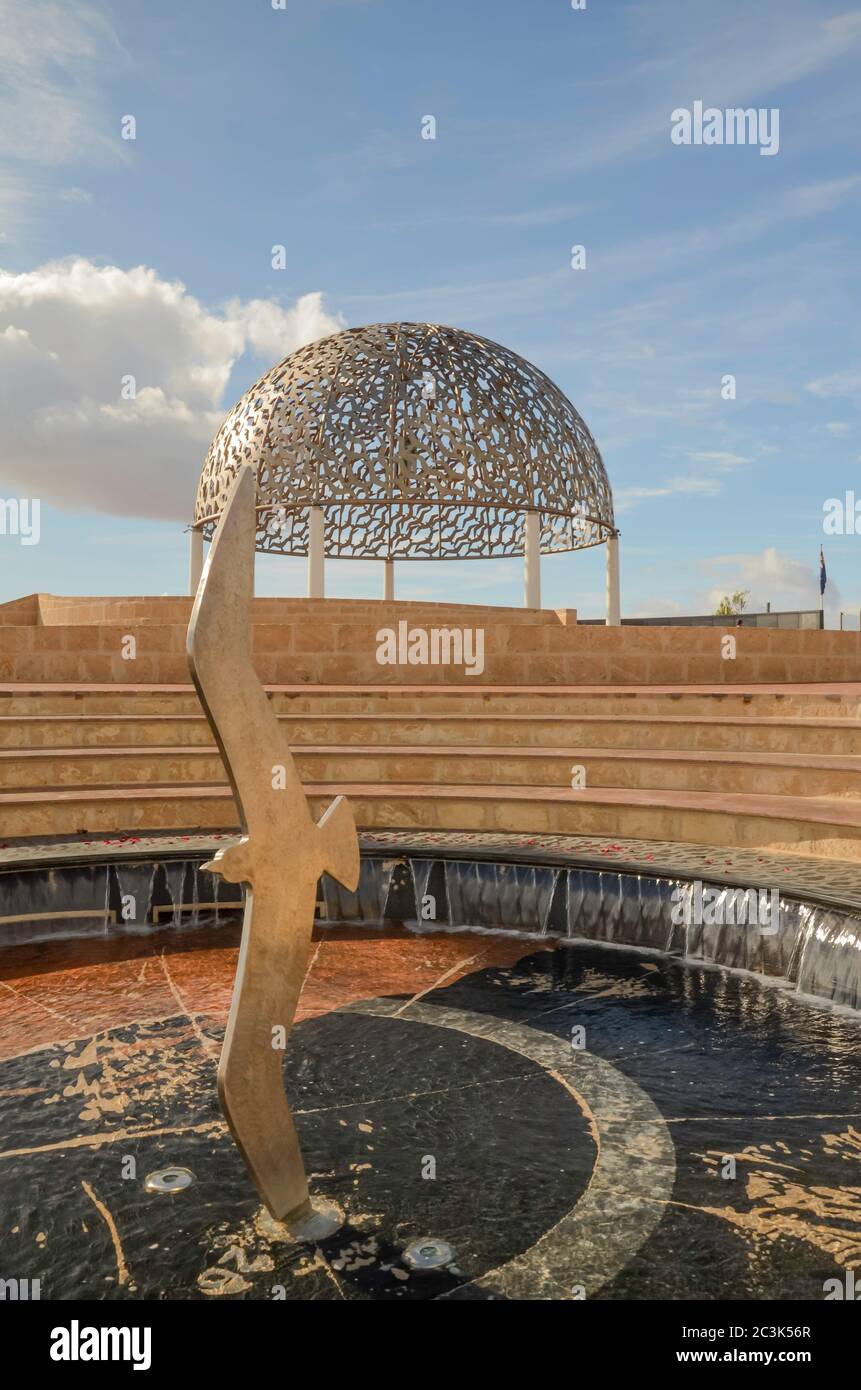 Il memoriale di HMAS Sydney che combatté una battaglia con la nave tedesca HSK Kormoran nel 1941. Molti sono stati salvati da Kormoran, ma tutto l'equipaggio di Sydney annegò Foto Stock