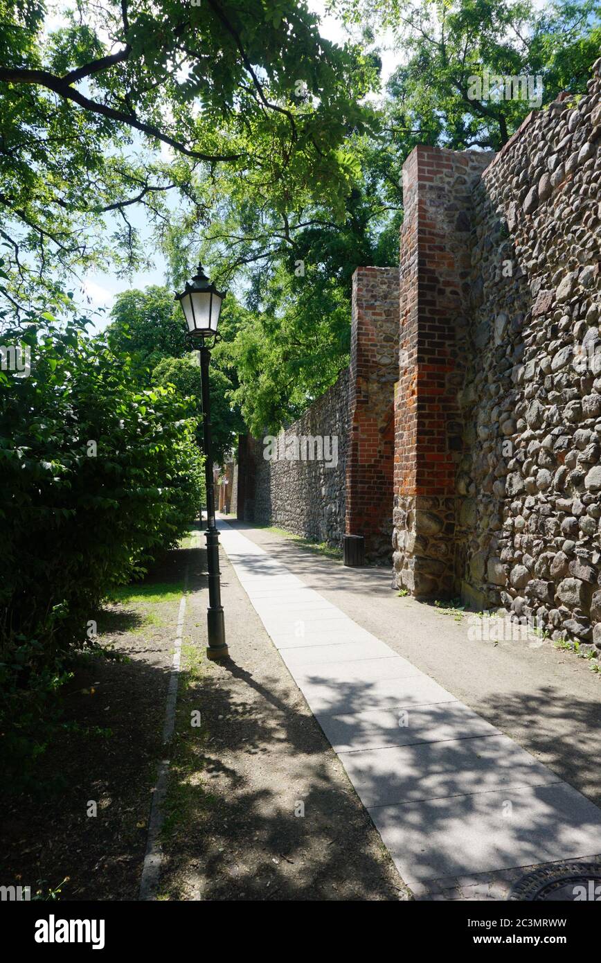 bernau , germania - 16.06.2020, Città Vecchia con mura cittadine Foto Stock