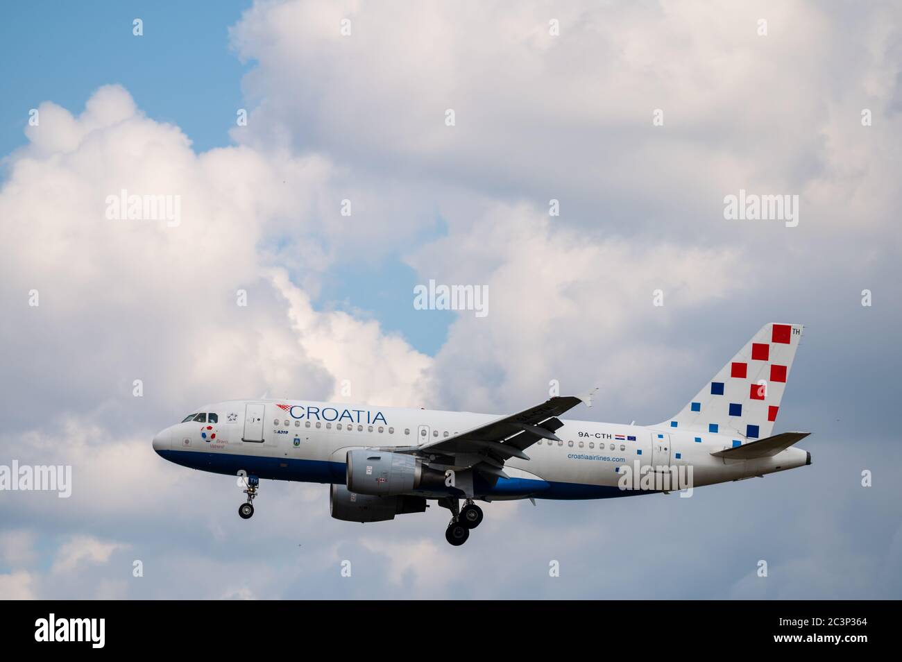 Croazia Airbus A319 91-CTH per l'avvicinamento alla terra all'aeroporto EDDF di Francoforte, Germania Foto Stock