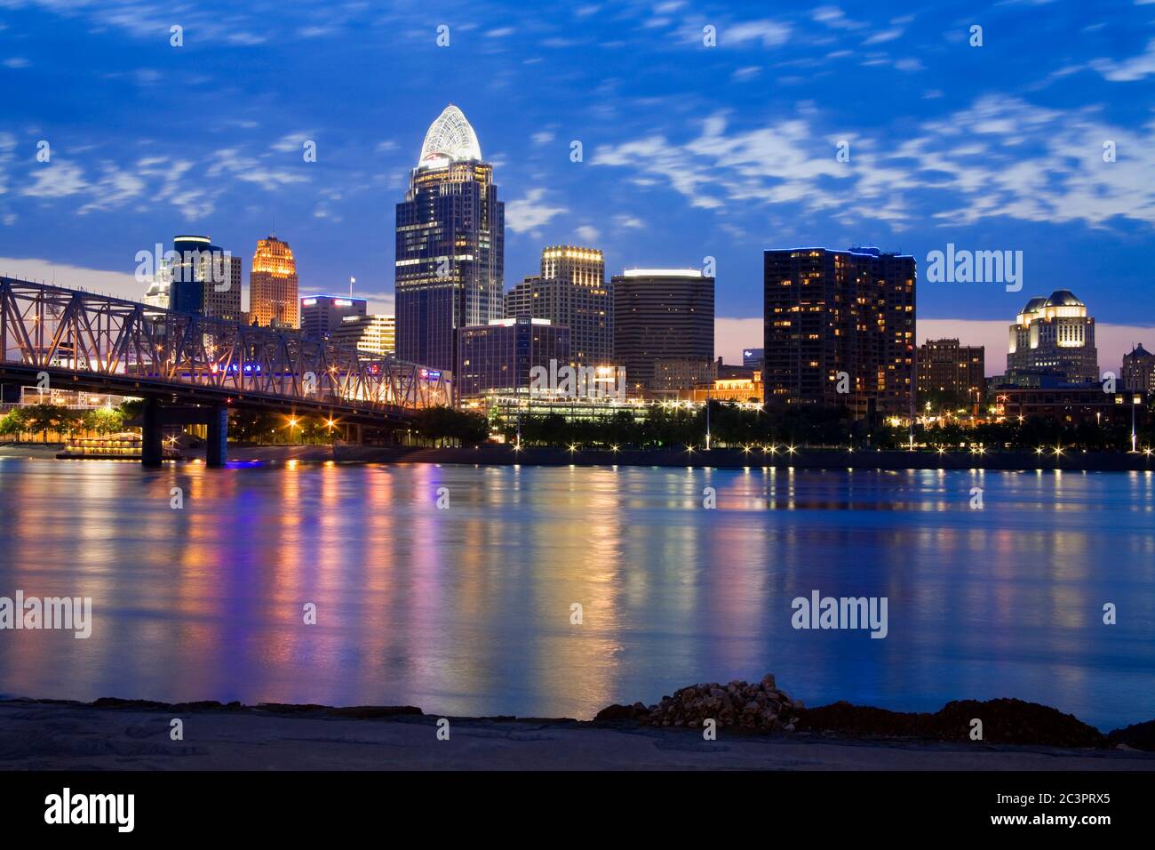 Cincinnati e Ohio River, Ohio, Stati Uniti Foto Stock