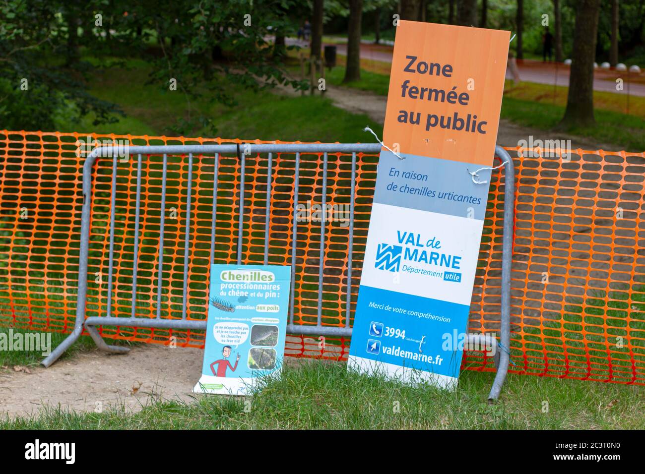Il parco Marmouset è chiuso perché i pilastri della catena sono processivi Foto Stock
