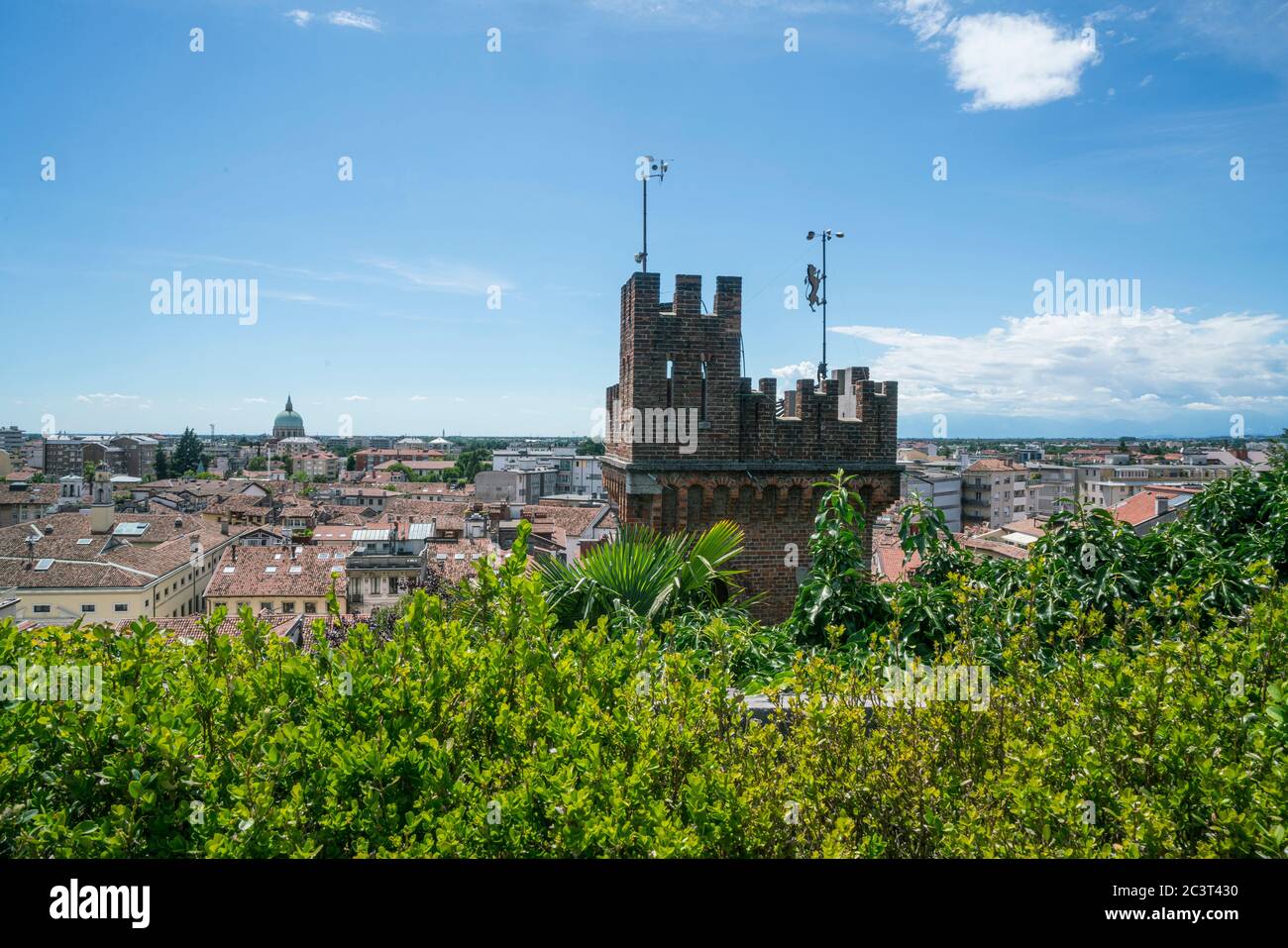 vista panoramica della città dalla collina del castello Foto Stock