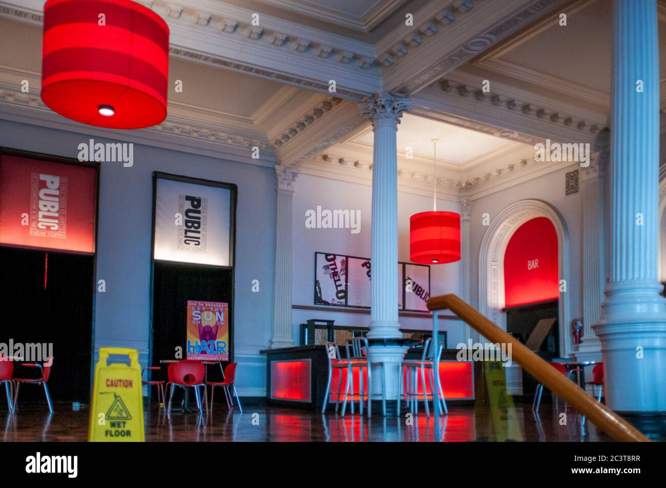 Il Teatro pubblico, 435 Lafayette Street, New York, New York. Esterno di un teatro fuori broadway nel quartiere East Village di Manhattan Foto Stock