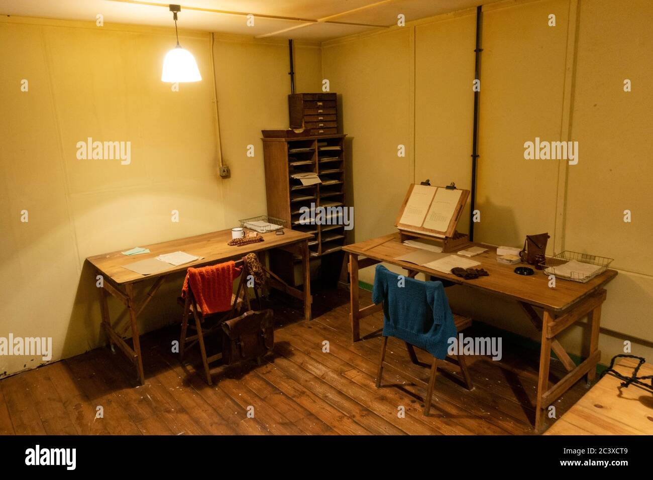 La sala macchine in Hut 6, Bletchley Park, Bletchley, Buckinghamshire, Regno Unito. Foto Stock