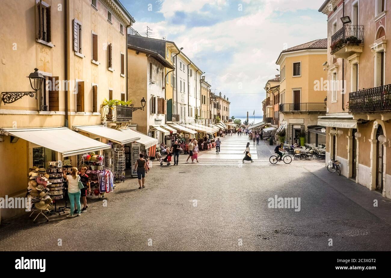 Via Bardolino (Lago di Garda) Foto Stock