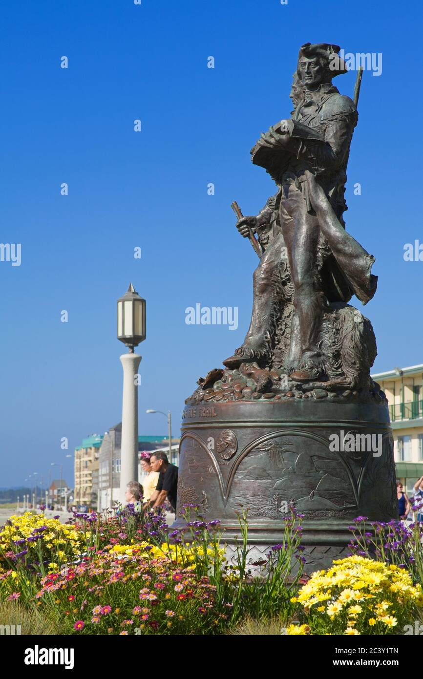 Lewis & Clark fine del sentiero un monumento in mare Foto Stock