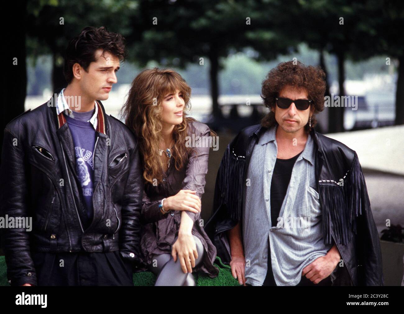 Bob Dylan, Rupert Everett e Fiona al thye cuori di fotocellula Fire a Londra 1987 Foto Stock