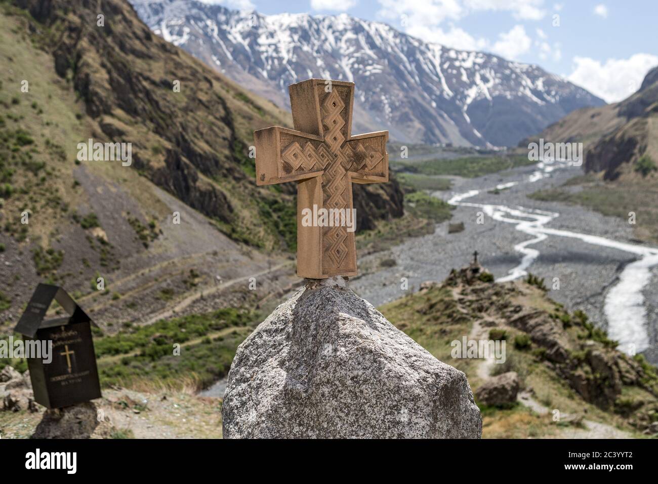 Gola di Dariali al confine tra Georgia e Georgia Foto Stock