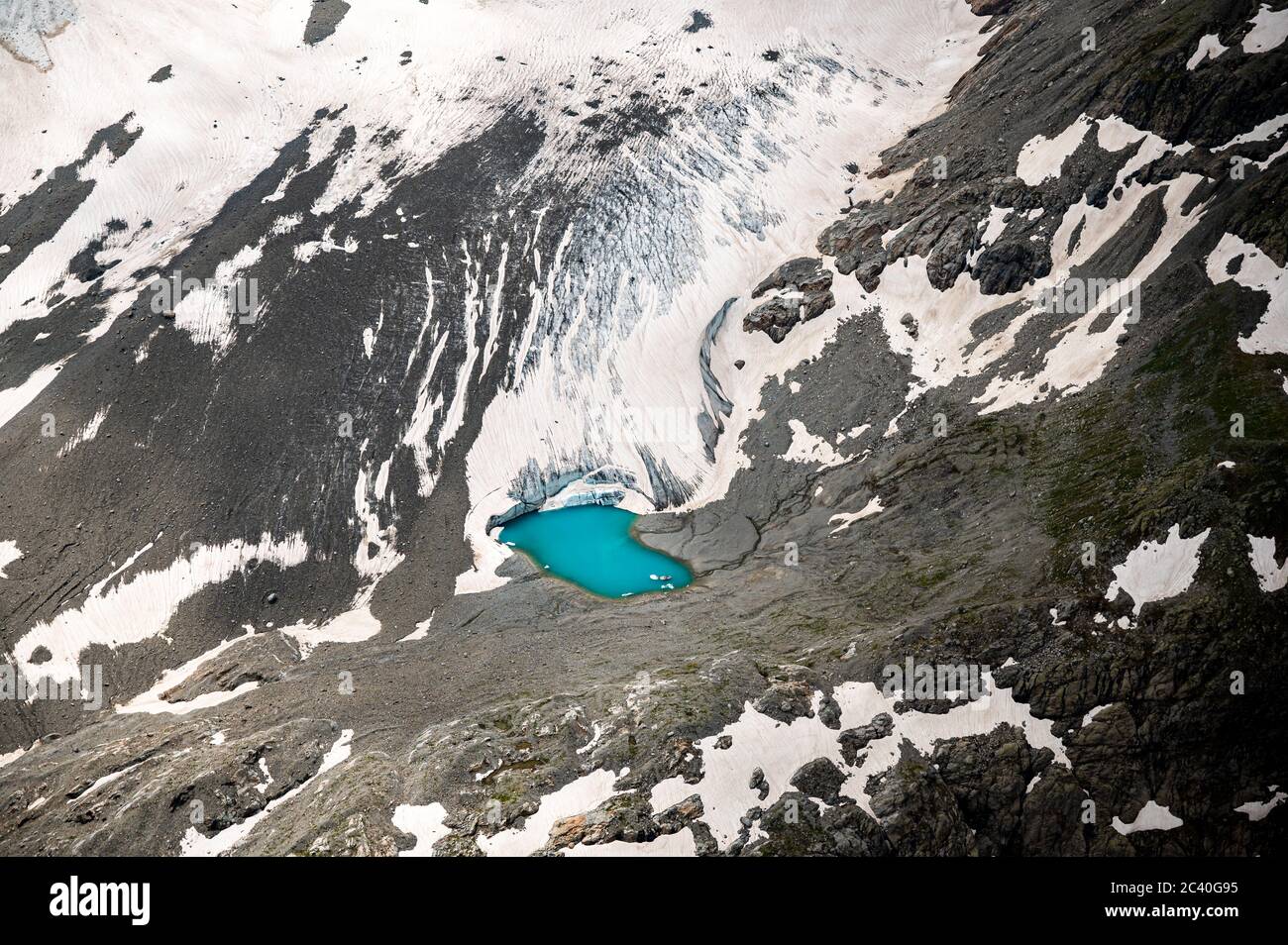 Laguna del ghiacciaio a Breithorngletscher nella valle di Lauterbrunnen Foto Stock