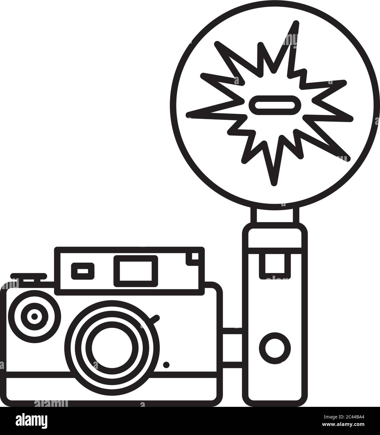 Fotocamera vintage con icona della linea vettoriale flash attached. Supporti analogici e premere il simbolo di contorno. Illustrazione Vettoriale