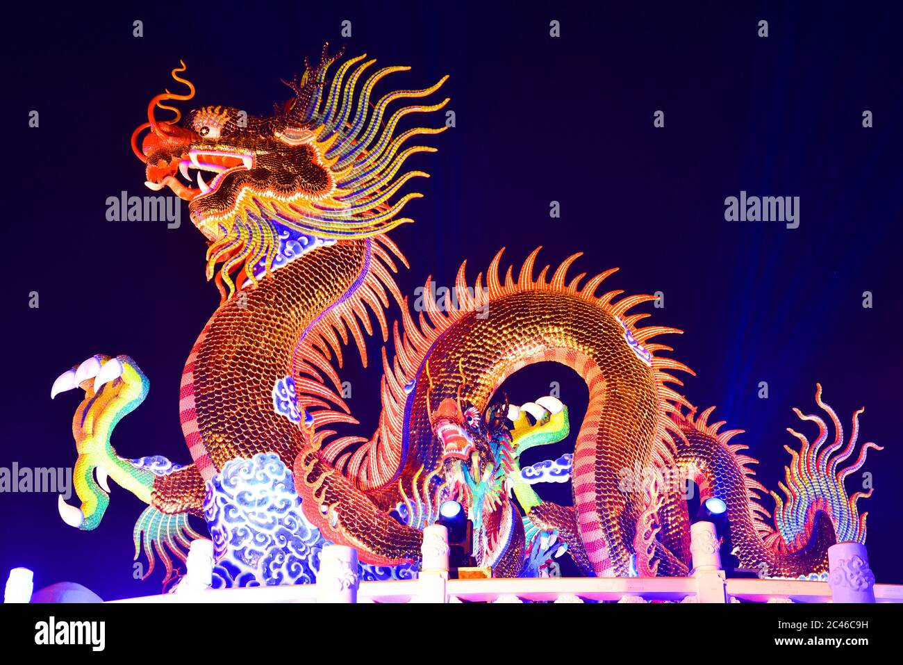 Nakhon Sawan cityThailandia turisti venire a visitare il Capodanno cinese Lanterna Festival, Dragon Chinese Capodanno, cinese Dragon Lanterna Foto Stock