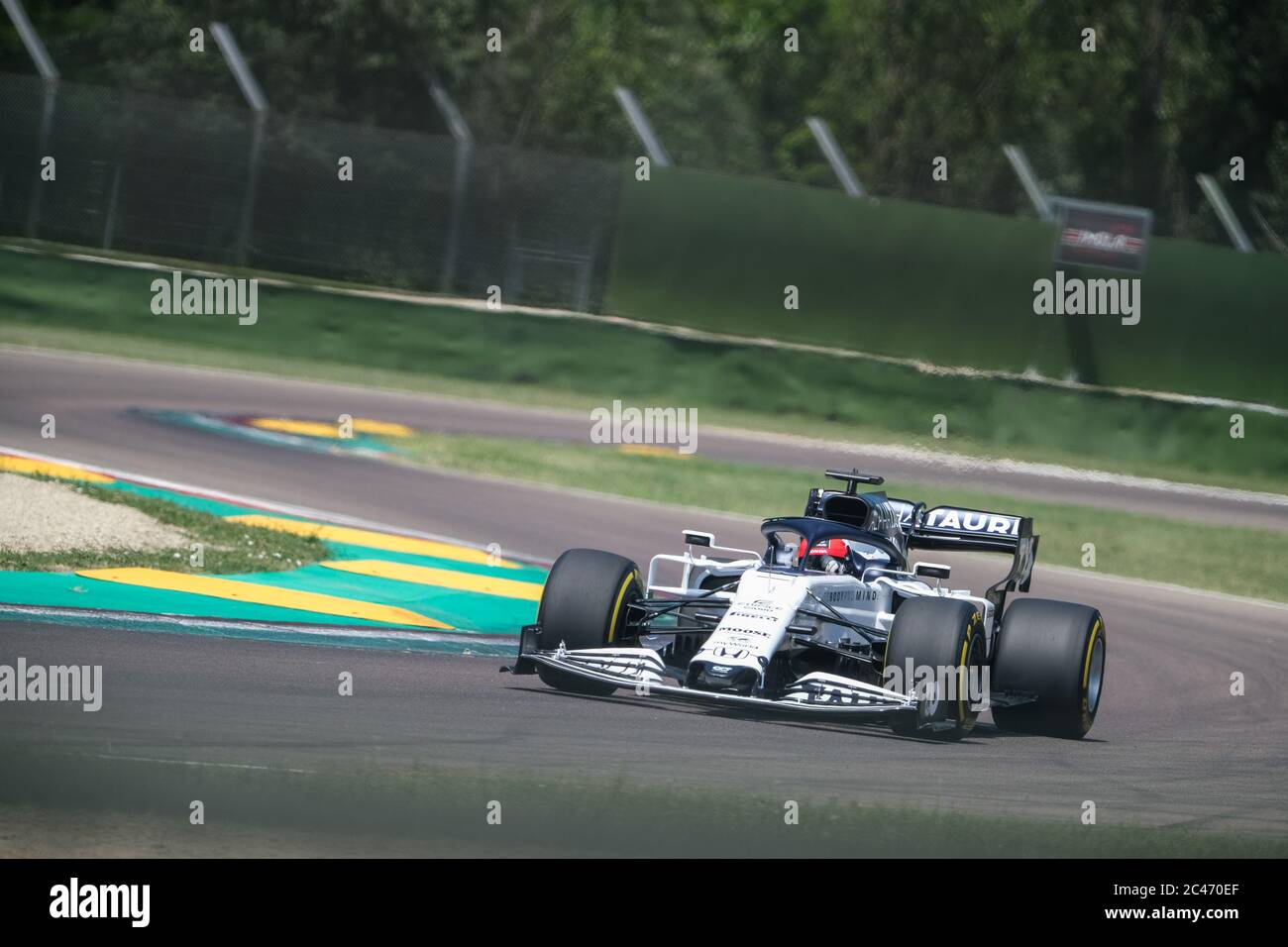 All'Autodromo Enzo e Dino Ferrari, imola, 24 giu 2020, daniil kvyat su 2020 alphatauri al 01 durante la F1 team Alphatauri test e tiro giorno - - Credit: LM/Daniele Nici/Alamy Live News Foto Stock