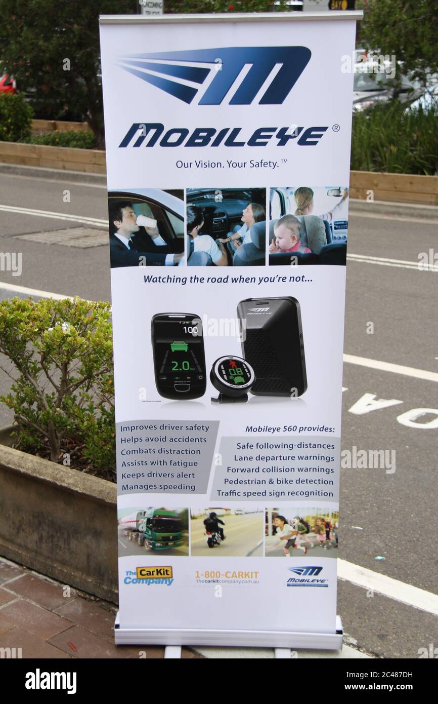 La premiata tecnologia Mobileye sarà utilizzata a Sydney da metà gennaio fino al 31 marzo 2014. Foto Stock