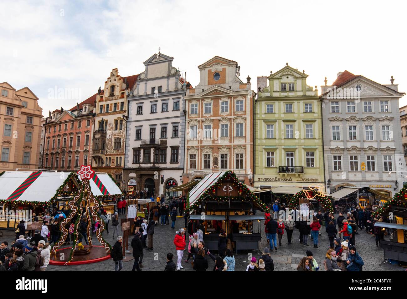 Città vecchia di Praga a Natale Foto Stock