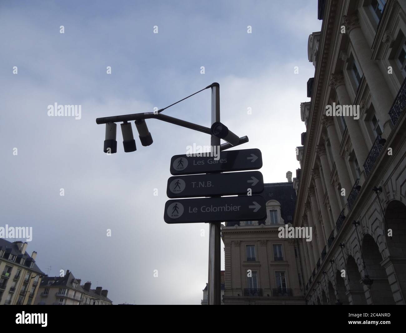Rennes è una città molto bella e vivibile. Centrare l'architettura e i luoghi interessanti in questa serie di foto senza filtri Foto Stock