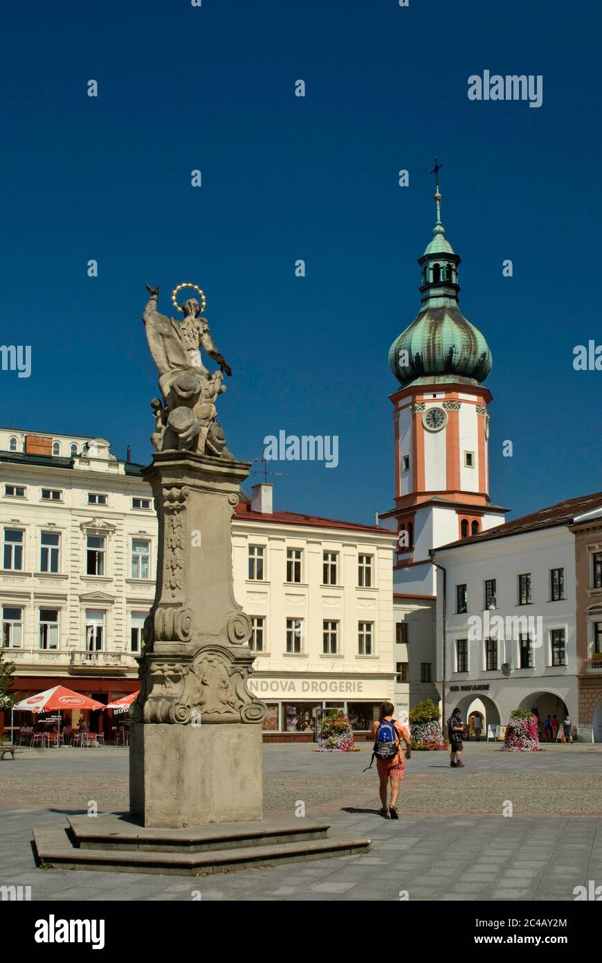 náměstí Svobody, piazza cittadina di Mistek, parte di Frydek-Mistek, regione Moravo-Silesiana, Moravia, Repubblica Ceca Foto Stock