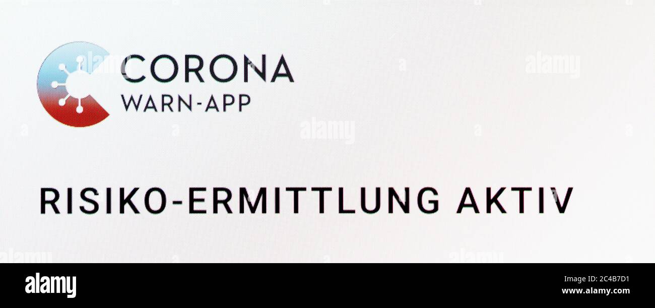 Corona-WARN-App, rilevamento dei rischi attivo, display del telefono cellulare, Germania Foto Stock