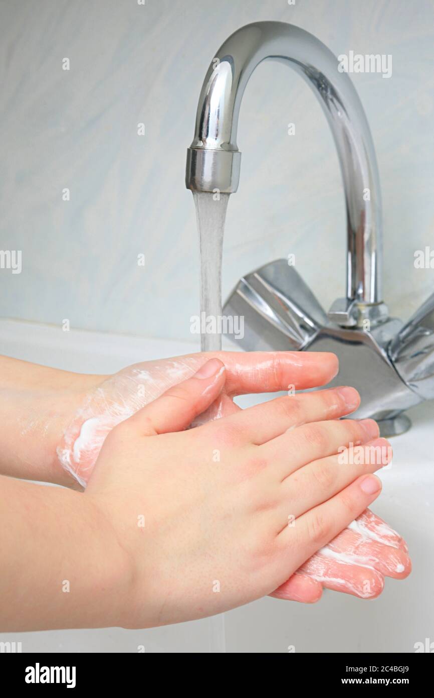 Lavaggio, pulizia delle mani Foto Stock