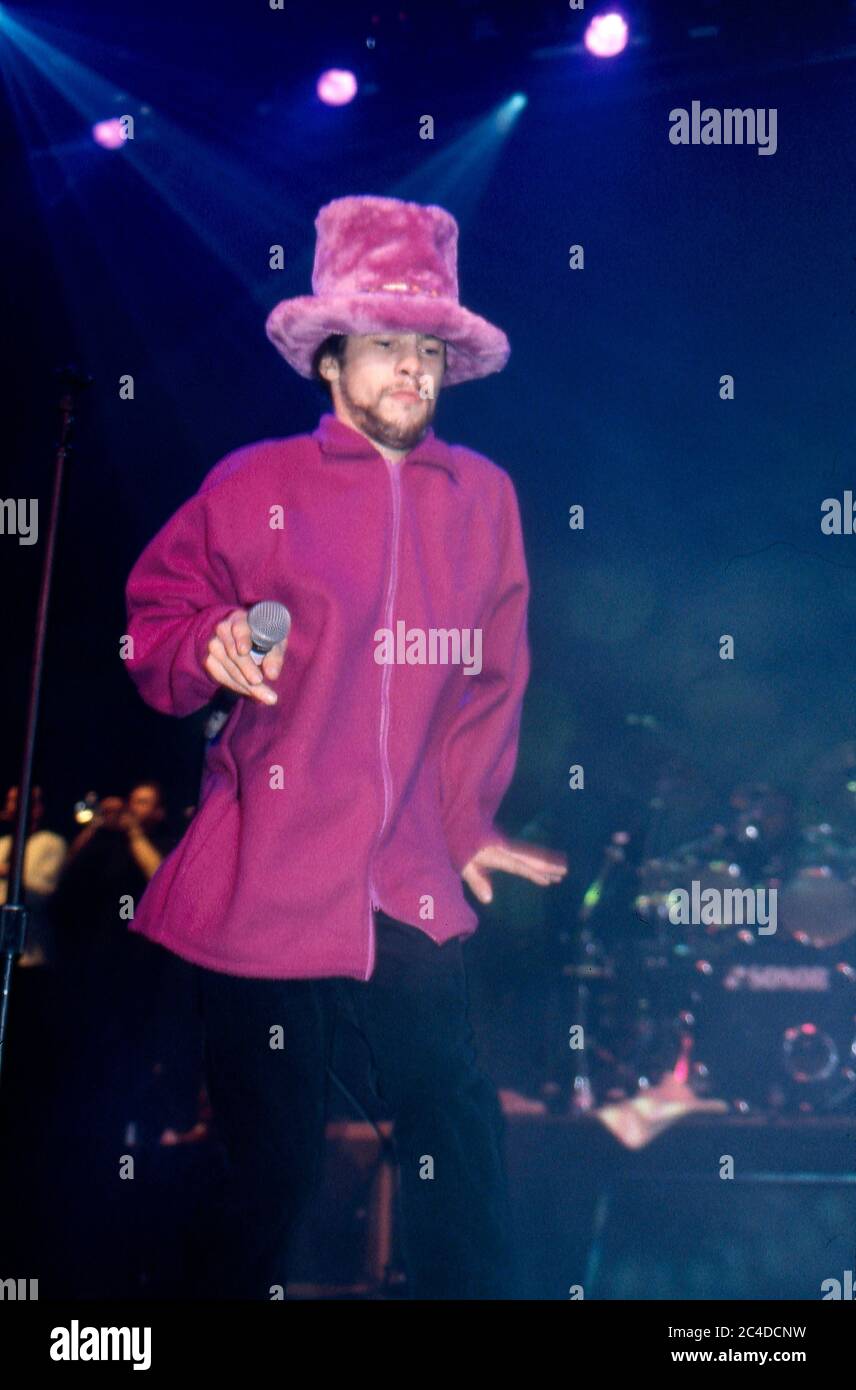 Jamiroquai in concart al Twon & Country Club di Londra 1995 Foto Stock