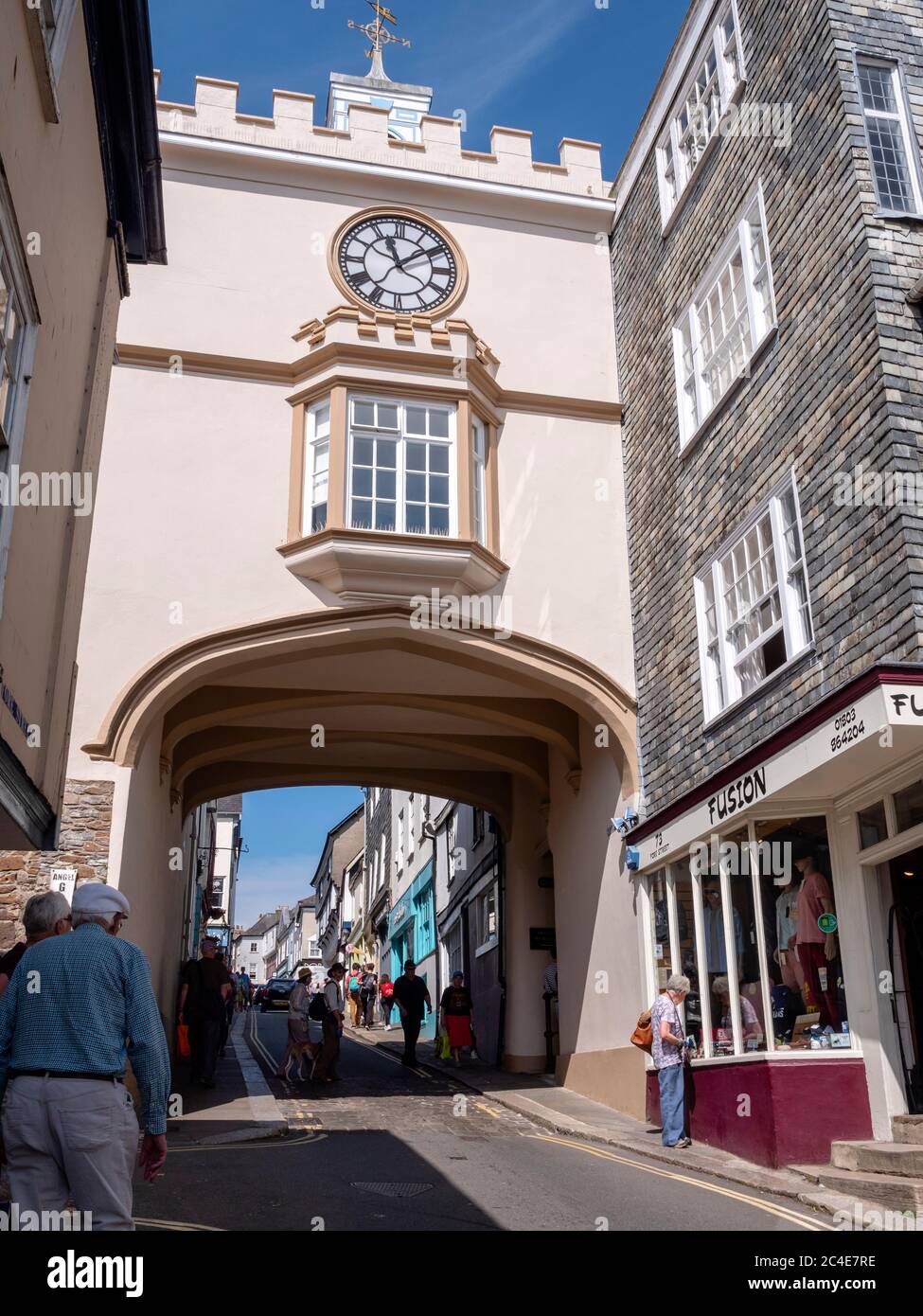 Porta Est Tudor Arch High Street Totnes Devon England Foto Stock