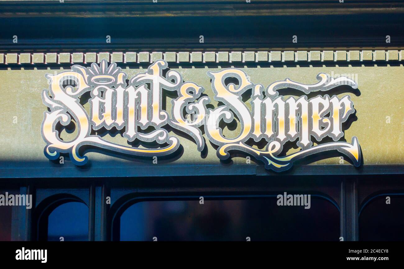Saint & Sinner Tattoo Studio a Liverpool Foto Stock