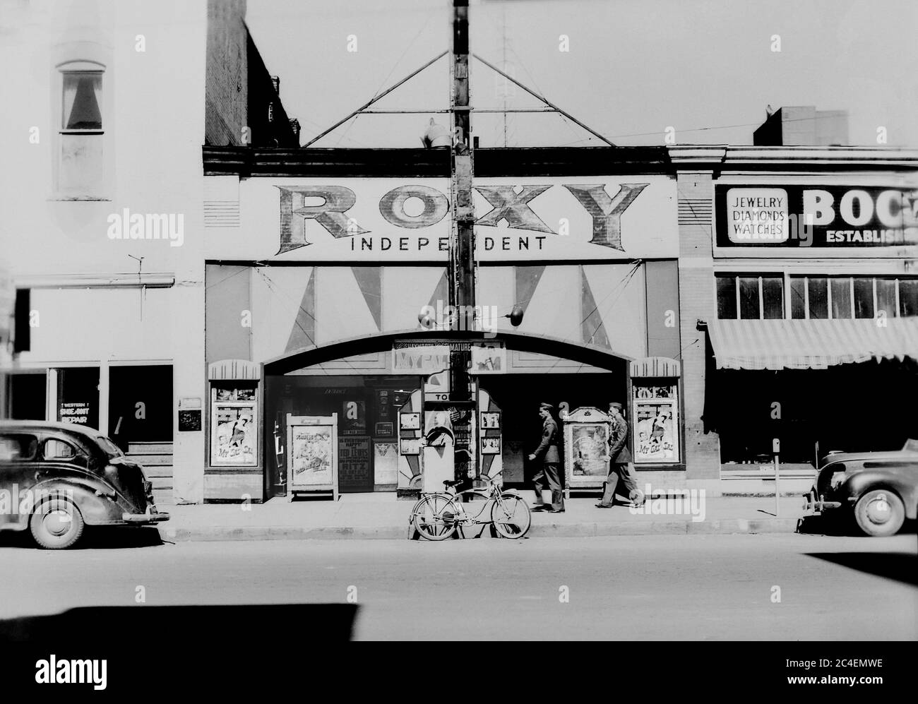 Street Scene, Muskogee, Oklahoma, USA, John Vachon, Ufficio USA delle informazioni sulla guerra, novembre 1942 Foto Stock