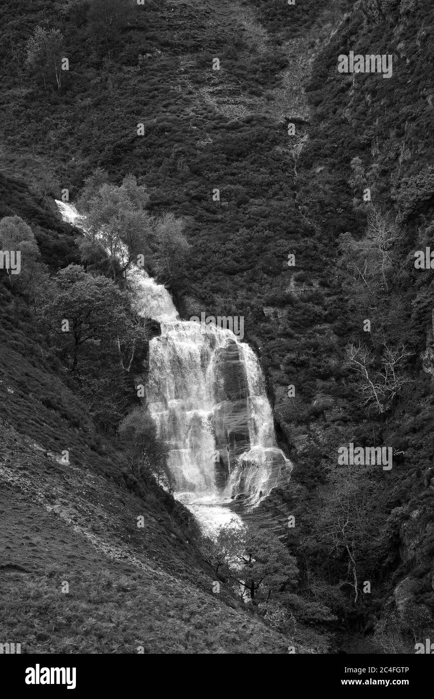 Cascata su Nant Ddeiliog. Foto Stock