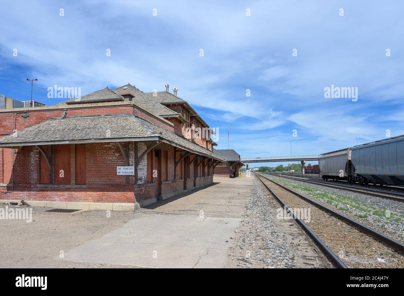 Vecchia stazione ferroviaria in mattoni a Swift Current, Saskatchewan, Canada Foto Stock