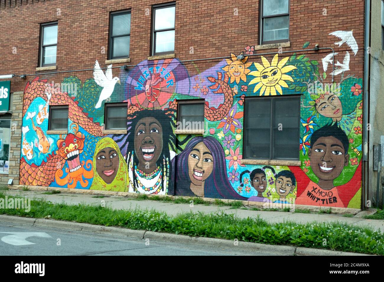 Treehouse Records Murale, Minneapolis College of Art and Design. Onorare i bambini del colore nel quartiere Whittier. Minneapolis Minnesota, Minnesota, Stati Uniti Foto Stock