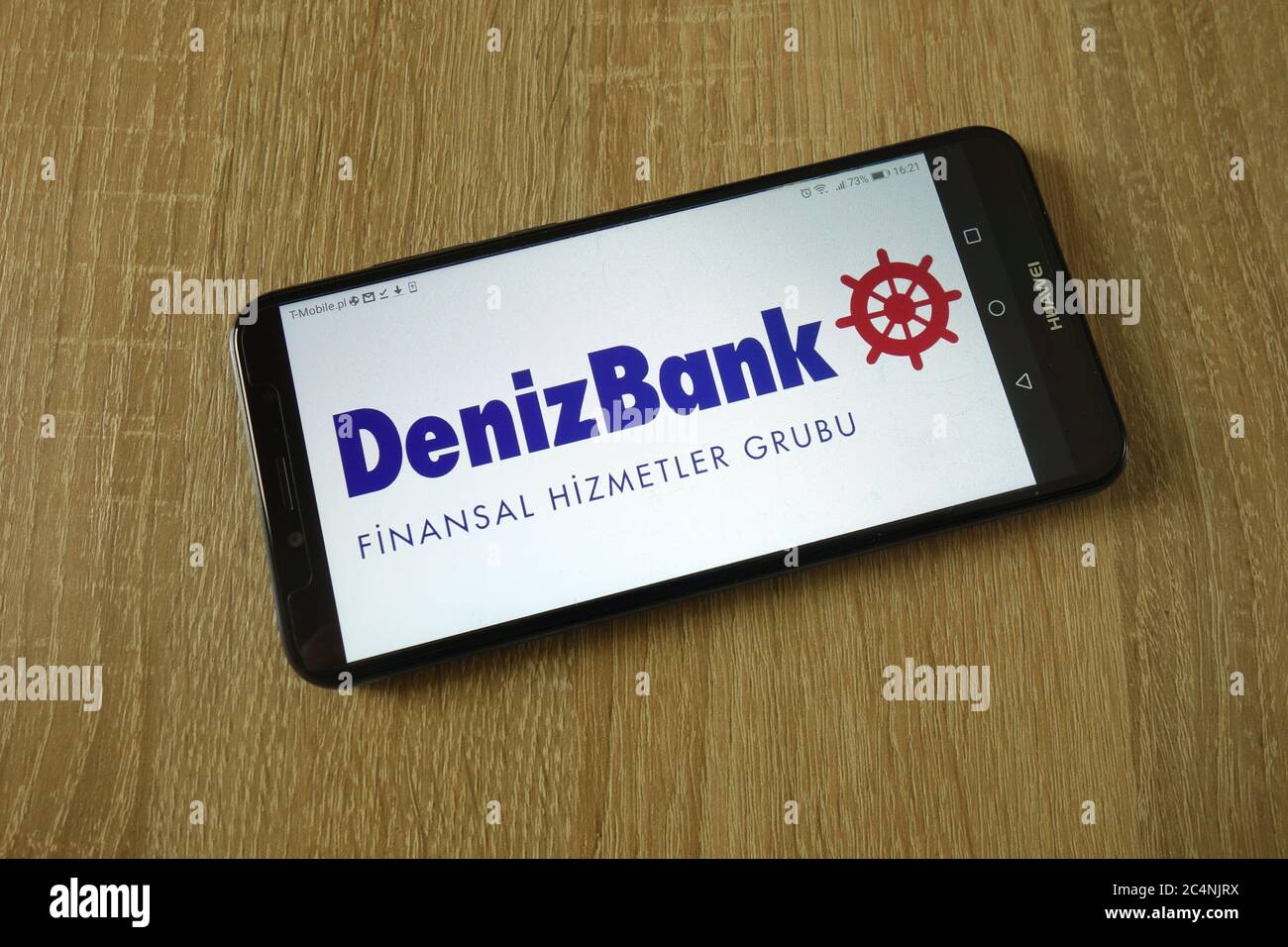 Logo DenizBank A.S. visualizzato sullo smartphone Foto Stock