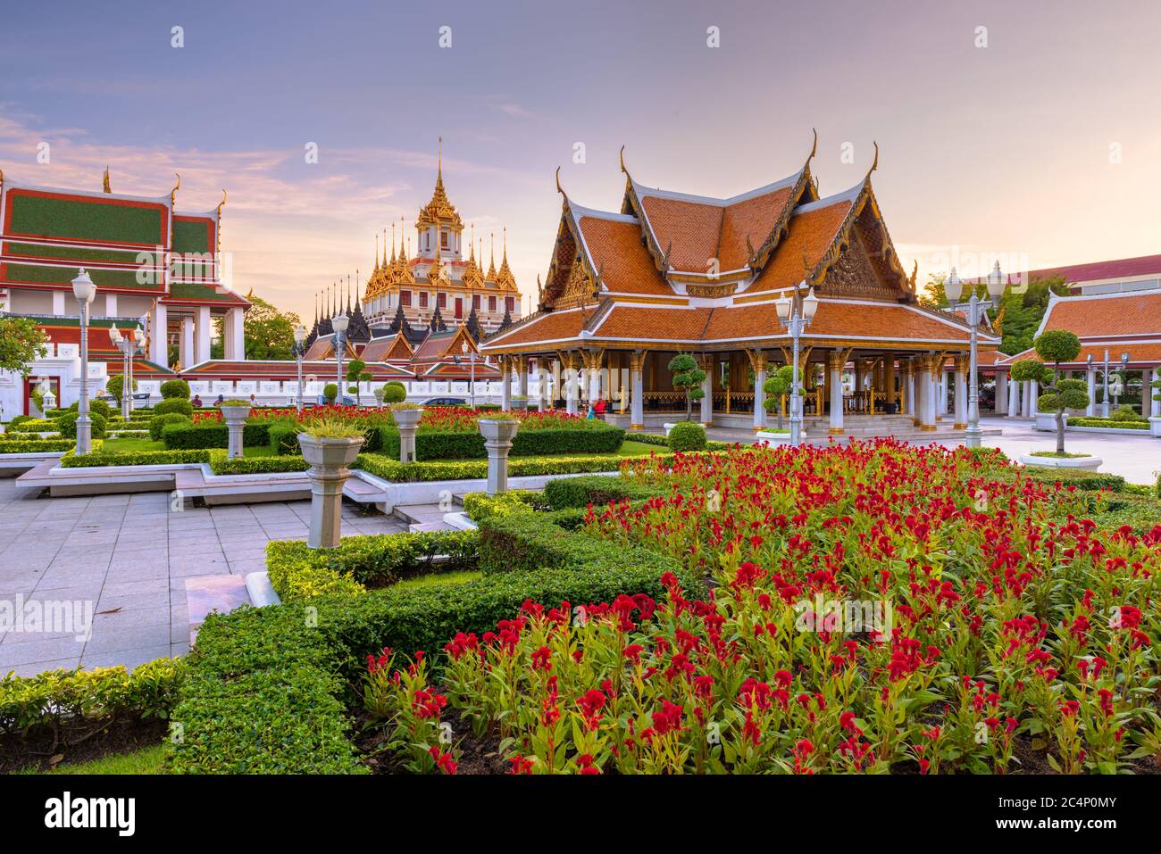 Wat Ratchanatdaram Tempio a Bangkok, in Thailandia. Foto Stock