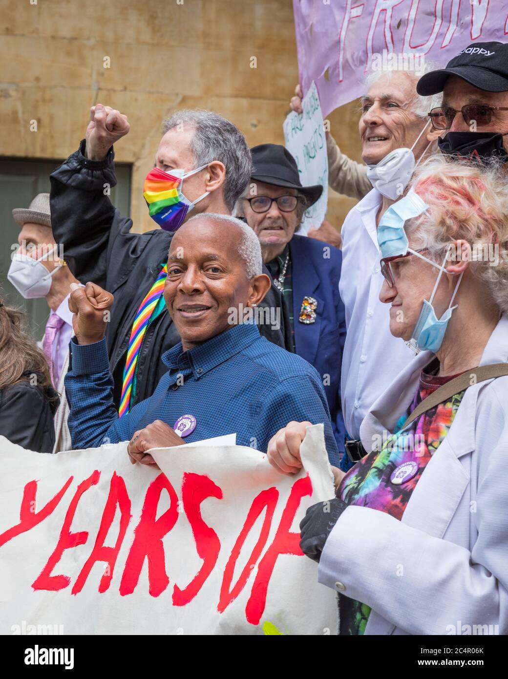 Ted Brown celebra il 50° anniversario del fronte di liberazione gay Foto Stock