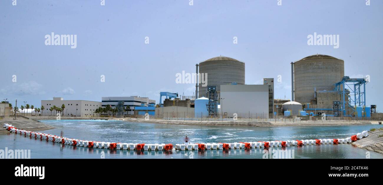 Hutchinson Island, contea di St. Lucie. Florida Stati Uniti. 28 giugno 2020. La centrale nucleare Florida Power and Light St. Lucie si trova sull'isola di Hutchinson, a metà strada tra Fort Pierce e Stuart. La pianta è situata su un tratto di terra di 1,132 acri. Circa un quarto del sito viene utilizzato per la produzione di elettricità. Il resto della proprietà consiste di paludi di mangrovie, paludi e spiagge. Questa ricchezza di habitat naturale ha permesso alla FPL di sostenere una varietà di attività ambientali. Photo Credit: Julian Leek/Alamy Live News Foto Stock