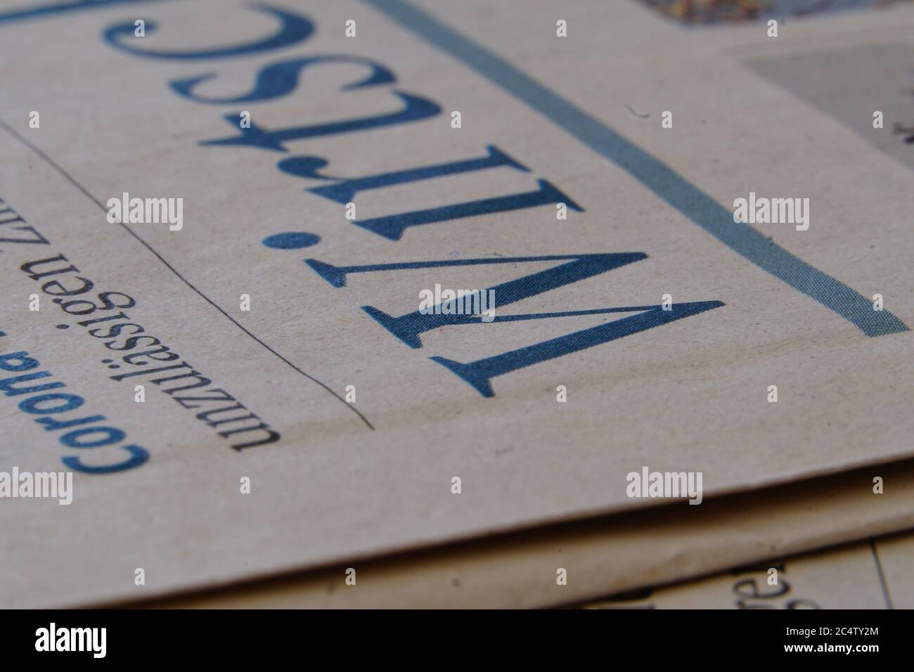 Primo piano di una sezione economica di un giornale Foto Stock