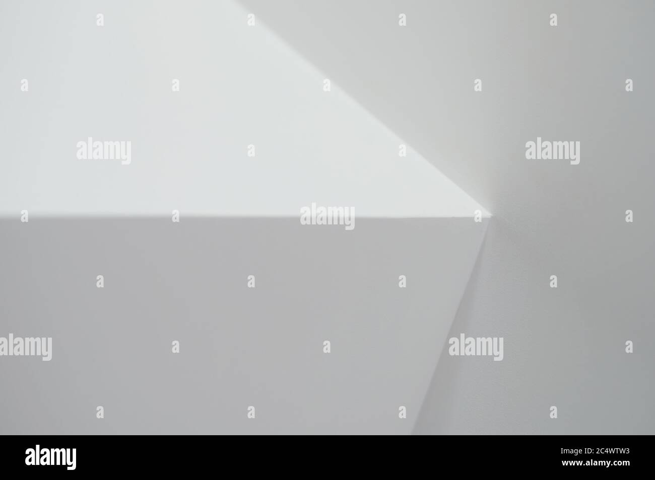 Linee astratte geometriche bianche e angoli di forma quadrata Foto Stock