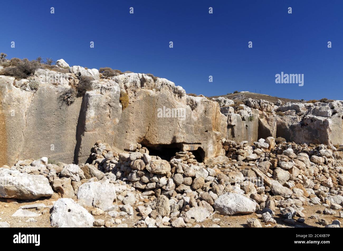 Antica cava di pietra vicino Stegna, Archangelos, RODI, DODECANNESO isole, Grecia. Foto Stock