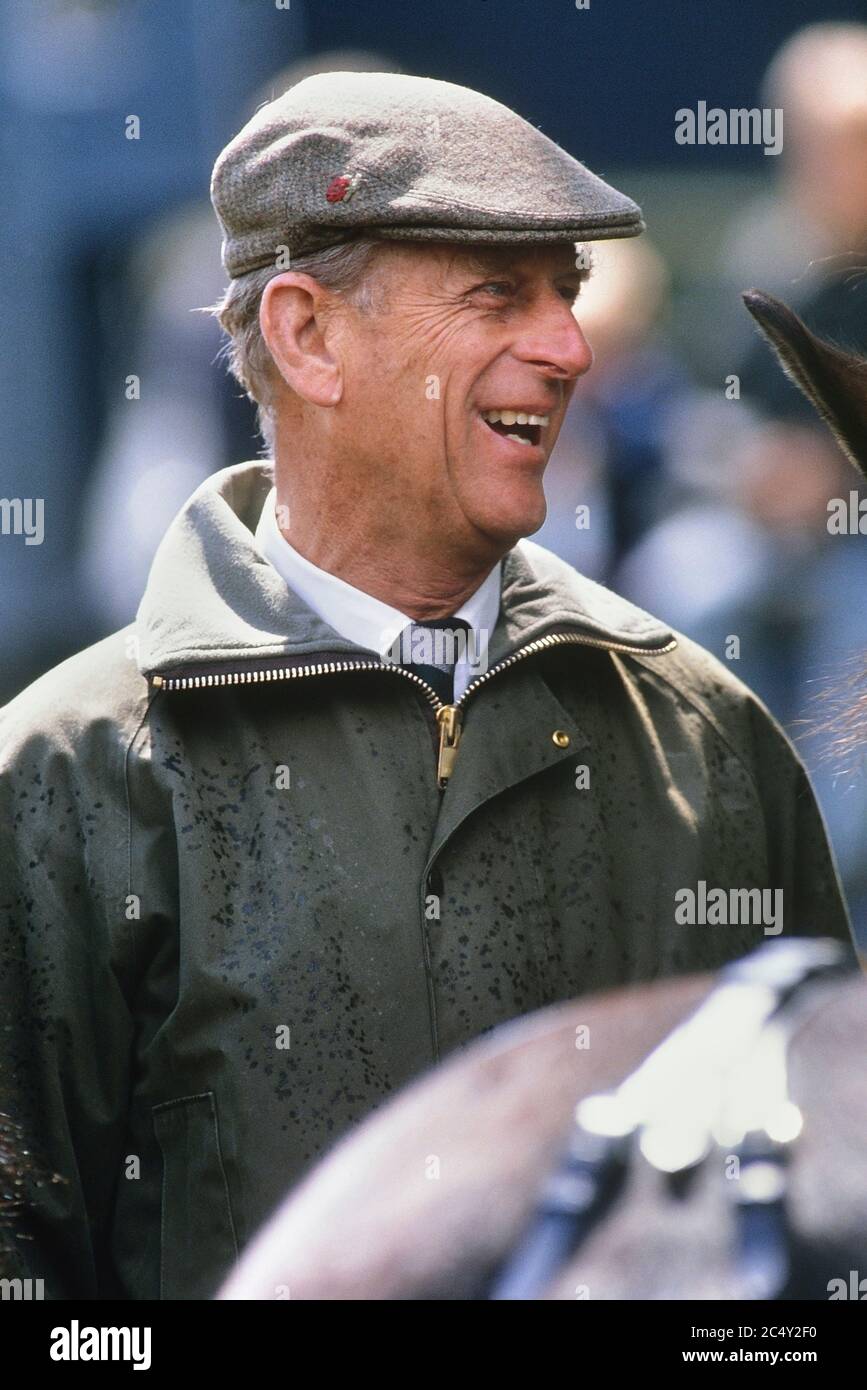 Un sorridente Duca di Edimburgo. Windsor Horse Trials. Berkshire, Inghilterra, Regno Unito. Circa ottanta Foto Stock