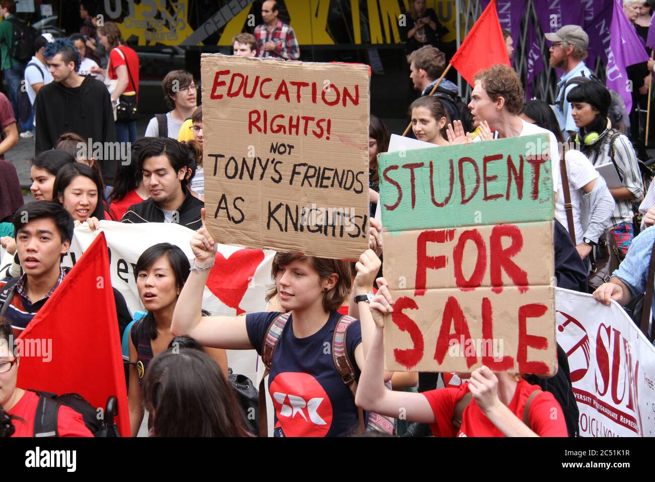 Gli studenti si sono stabiliti il marzo dall'UTS (Università di tecnologia Sydney) nella giornata di azione dell'Unione Nazionale degli studenti. I manifestanti volevano ‘istruzione Foto Stock