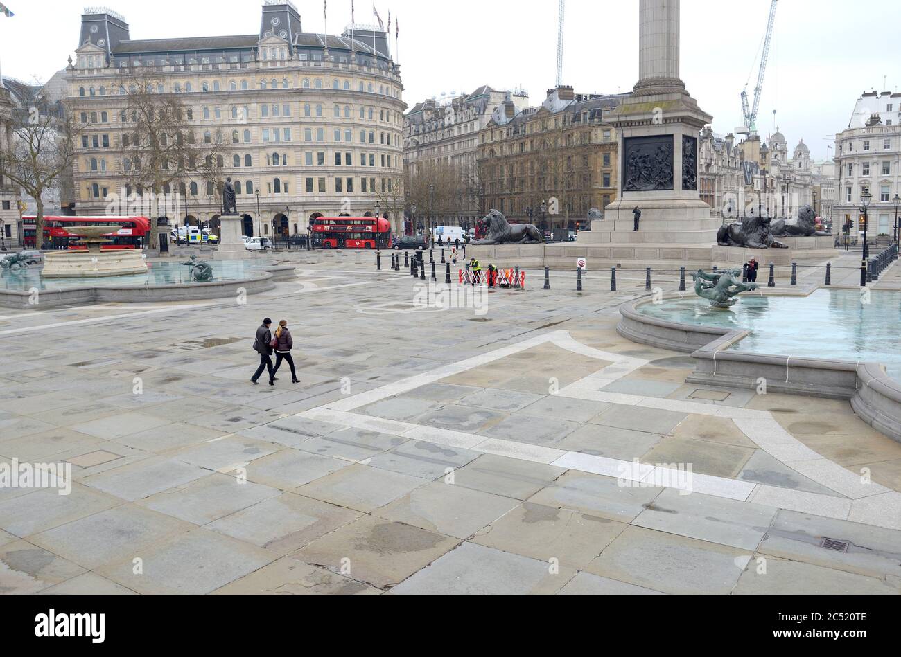 Londra, Inghilterra, Regno Unito. Trafalgar Square all'inizio della crisi del Coronavirus, marzo 2020 Foto Stock