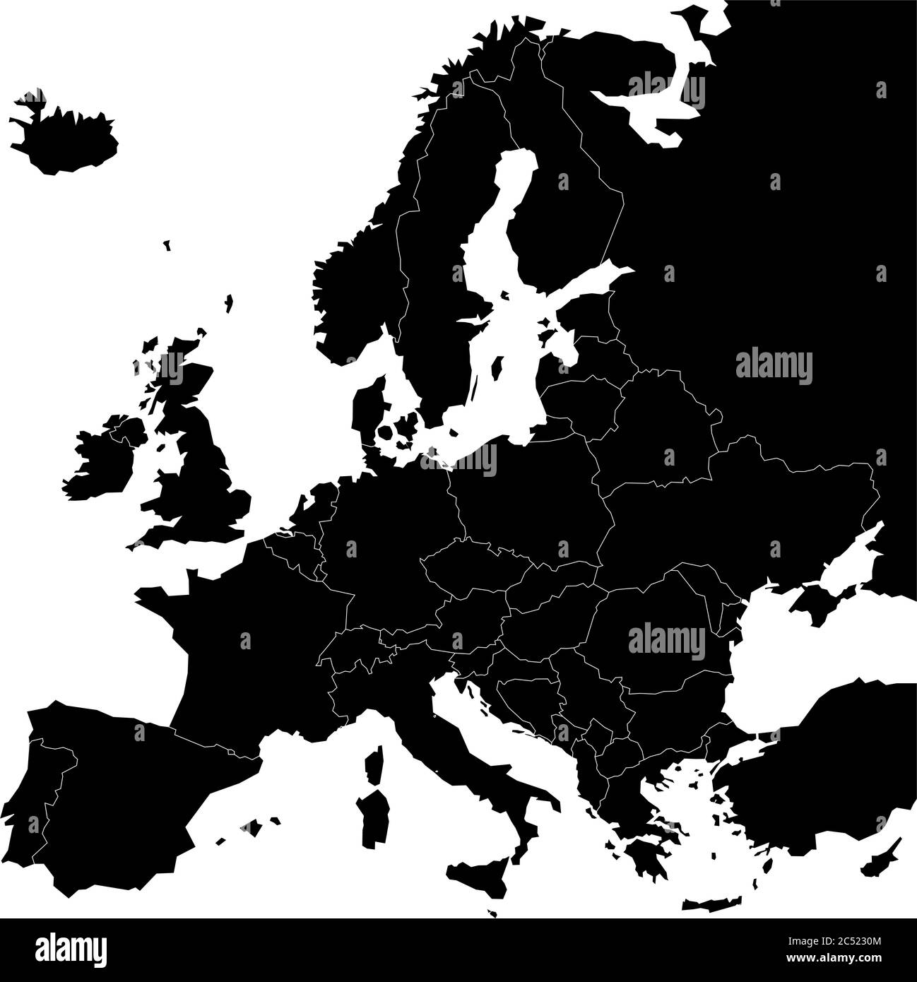 Mappa dell'Europa con paesi sovrani, ministeri e Kosovo inclusi. Mappa vettoriale semplificata in colore nero isolata su sfondo bianco. Illustrazione Vettoriale