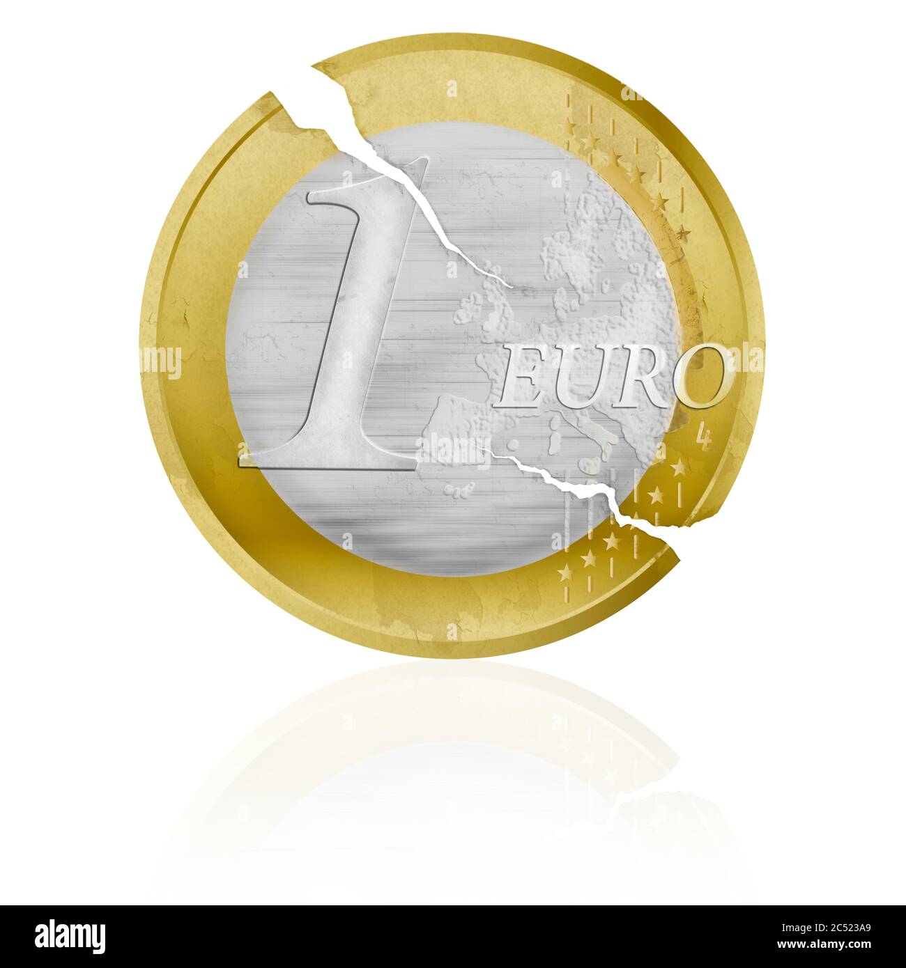 Una vecchia moneta dell'euro, che era già intemperata, simboleggia la crisi nell'Unione europea Foto Stock