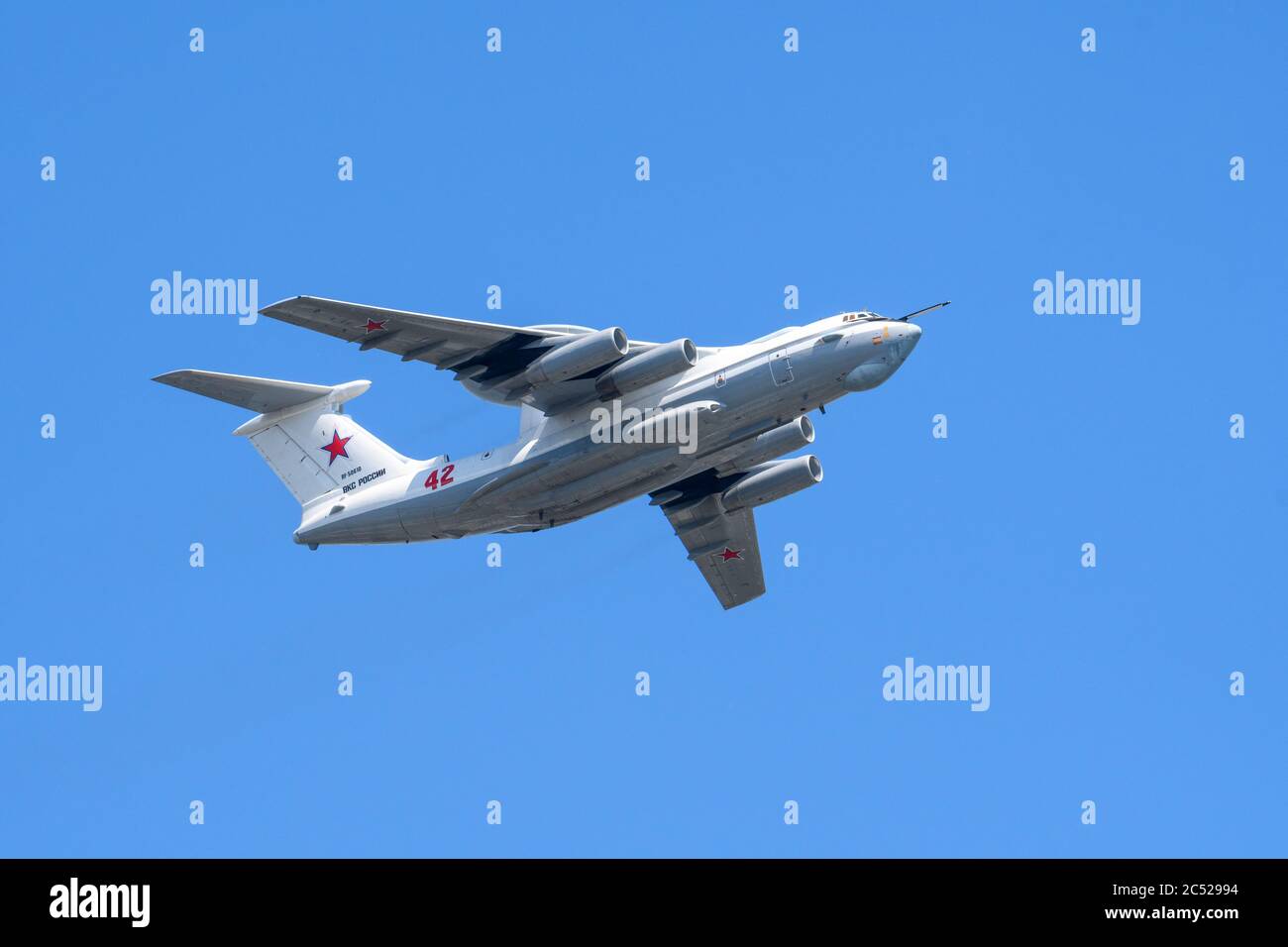 MOSCA, RUSSIA - GIU 2020: Rilevamento radar russo a lungo raggio e aereo di controllo A-50 (Mainstay) alla parata in onore del 75° anniversario di Foto Stock