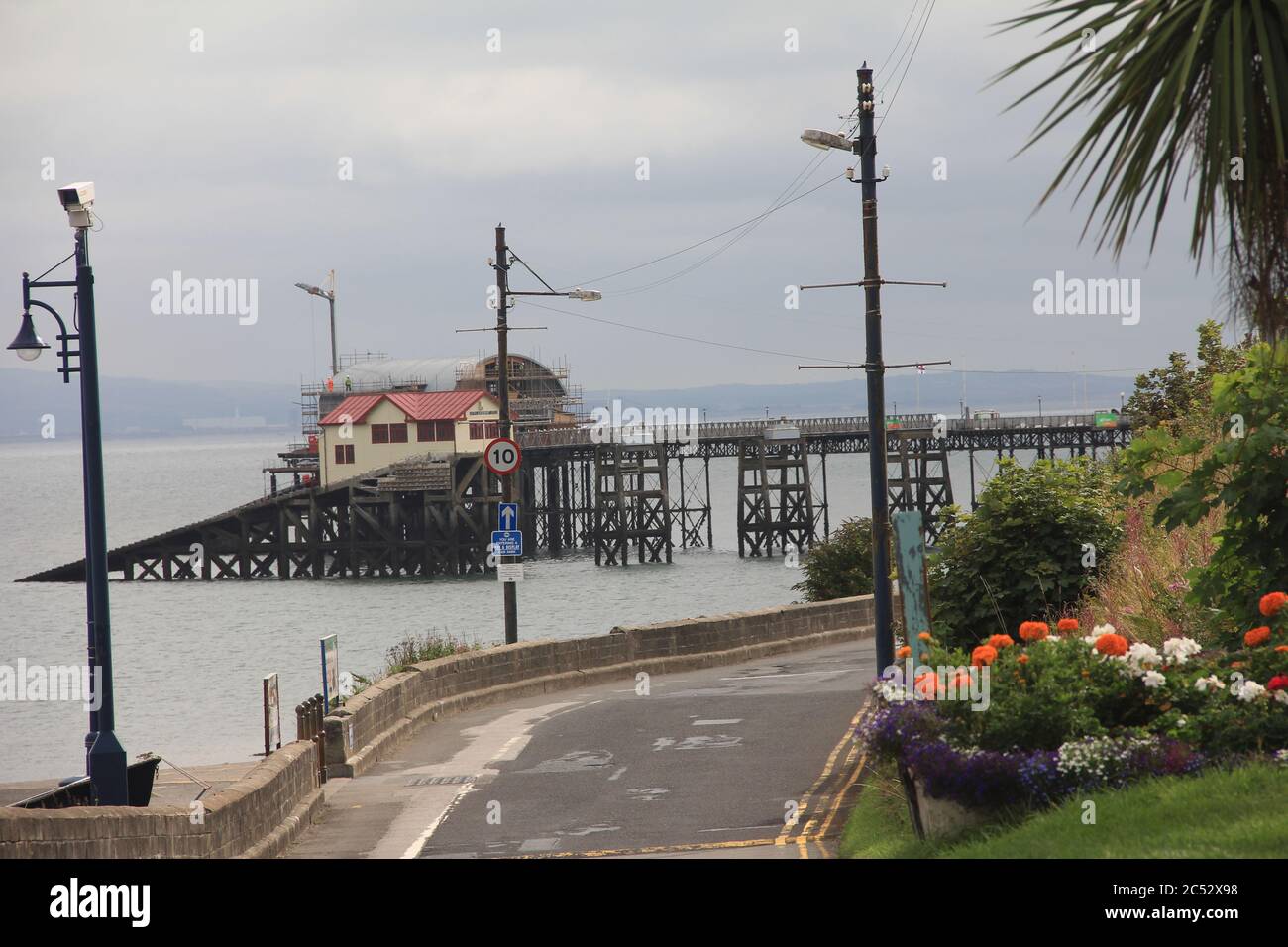 Mumbles Pier a Swansea Bay, Galles. Foto Stock